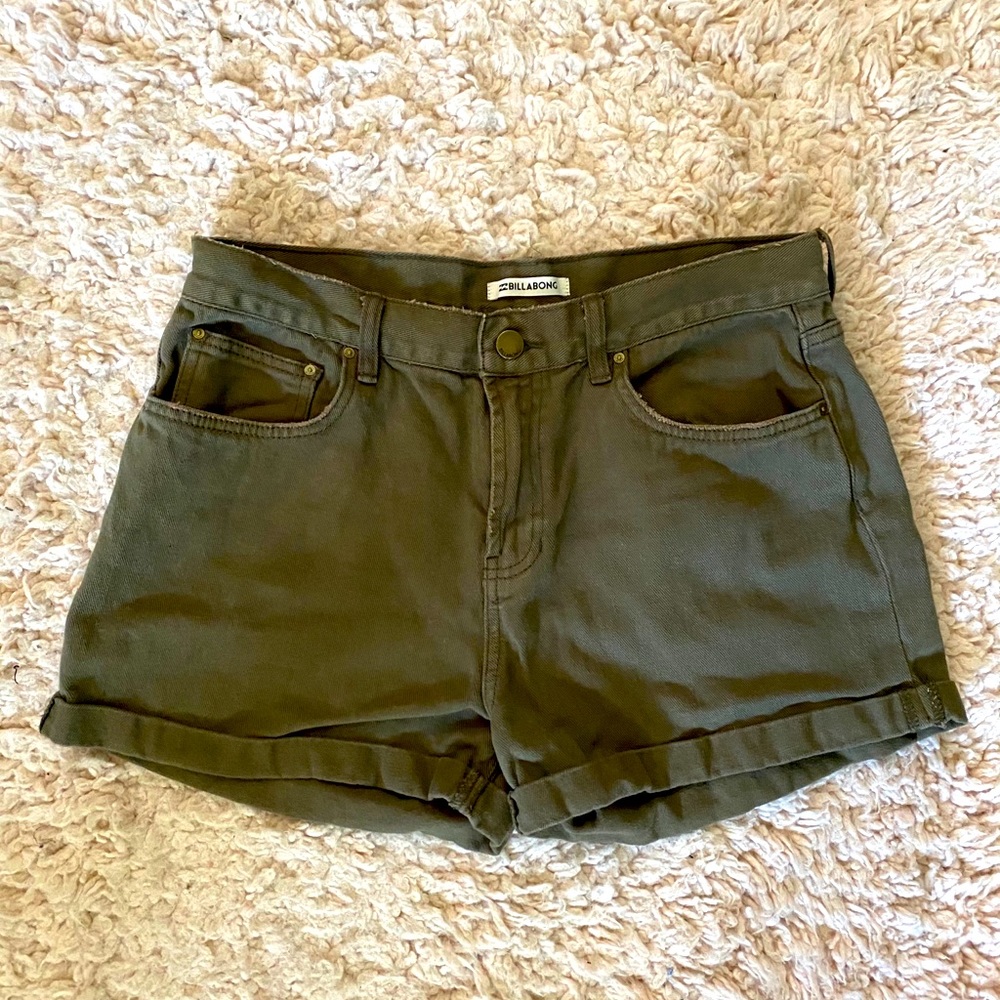 Billabong shorts